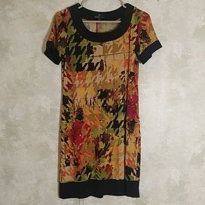 Ronni Nicole Short Sleeve Scoop Neck Shift Dress